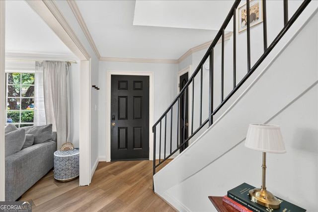 5400 Roswell Road O5, Atlanta, GA 30342