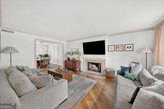 5400 Roswell Road O5, Atlanta, GA 30342