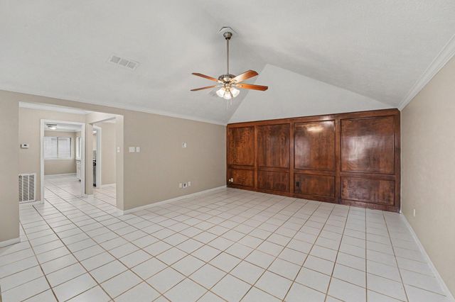 6210 Saint Anne Forest Drive, Houston, TX 77088