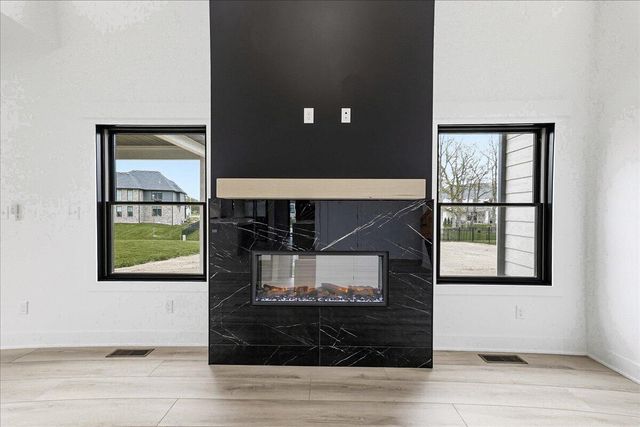 9547 Tall Grass Trail, St. John, IN 46373