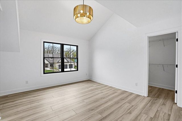 9547 Tall Grass Trail, St. John, IN 46373