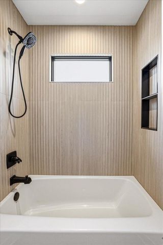 9547 Tall Grass Trail, St. John, IN 46373