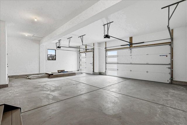9547 Tall Grass Trail, St. John, IN 46373