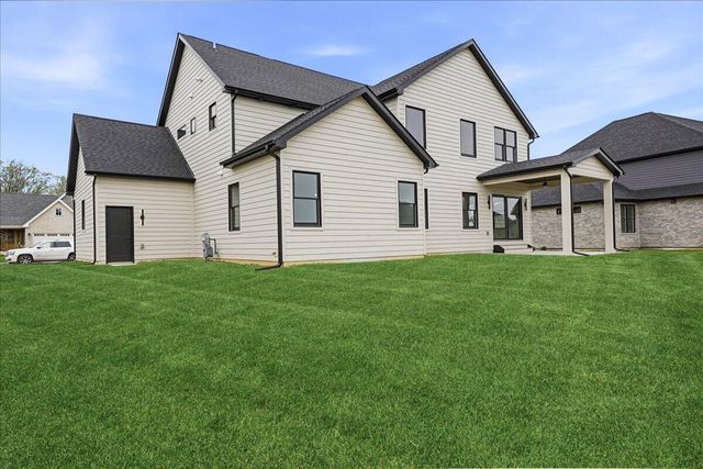 9547 Tall Grass Trail, St. John, IN 46373
