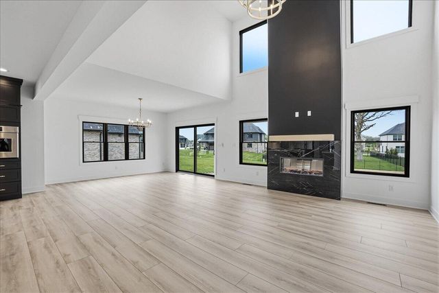 9547 Tall Grass Trail, St. John, IN 46373