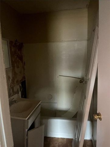 1809 & 1811 ORCHARD Street, Alexandria, LA 71301