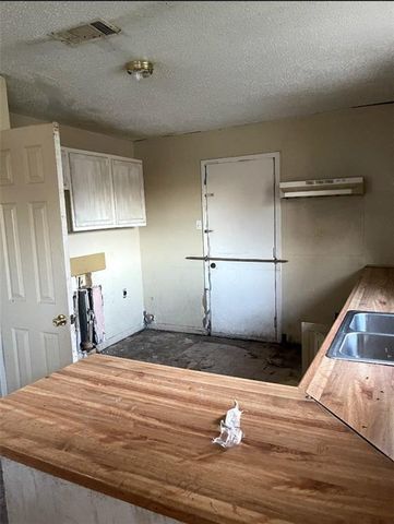 1809 & 1811 ORCHARD Street, Alexandria, LA 71301