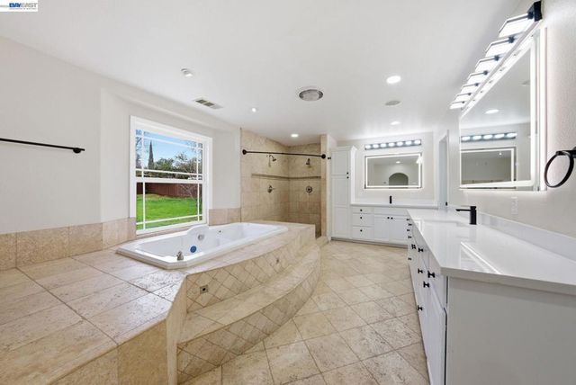 3370 3370 Gardella Plz, Livermore, CA 94551