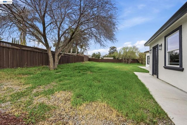 3370 3370 Gardella Plz, Livermore, CA 94551