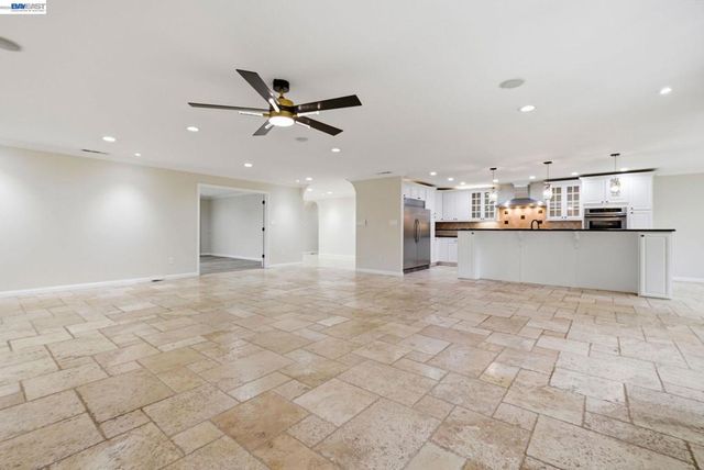 3370 3370 Gardella Plz, Livermore, CA 94551