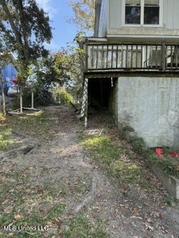 1701 Pat Drive, Gautier, MS 39553