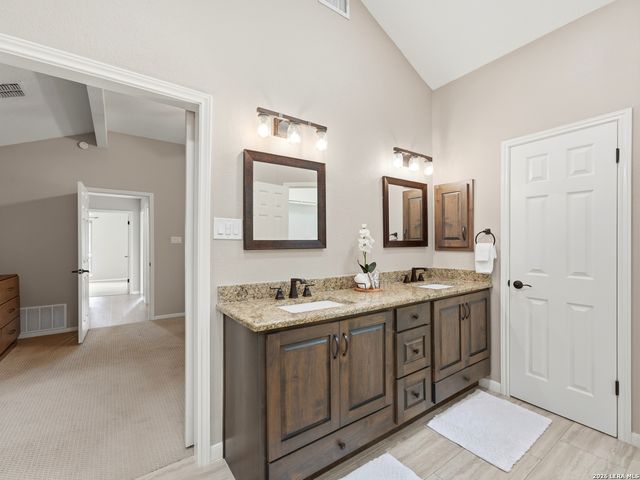 19718 ENCINO WAY, San Antonio, TX 78259