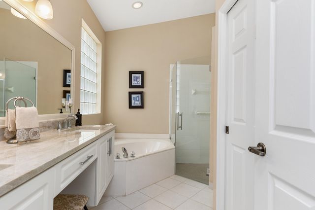 6657 Vía Roma, Delray Beach, FL 33446