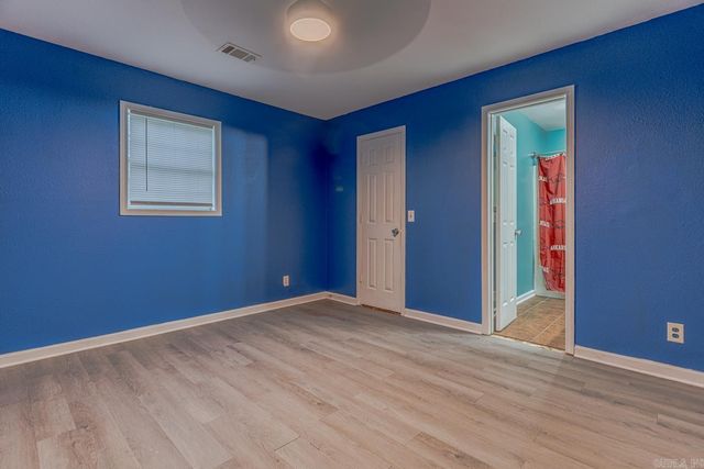 604 Meadow Ln, Paragould, AR 72450