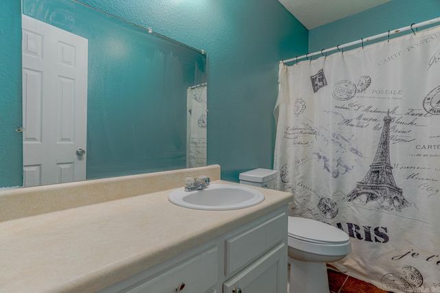 604 Meadow Ln, Paragould, AR 72450