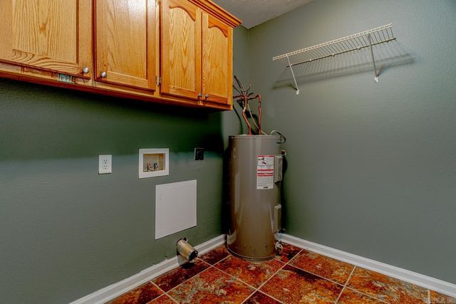 604 Meadow Ln, Paragould, AR 72450