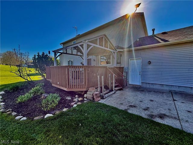 5264 Brockton Drive, Stow, OH 44224