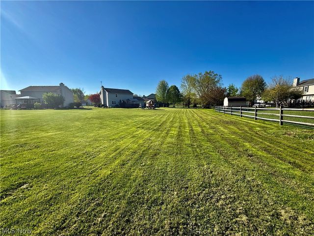 5264 Brockton Drive, Stow, OH 44224