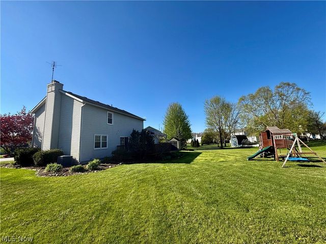 5264 Brockton Drive, Stow, OH 44224