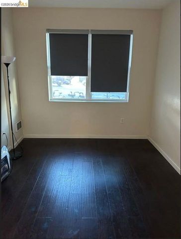 1121 40th ST 5102, Emeryville, CA 94608