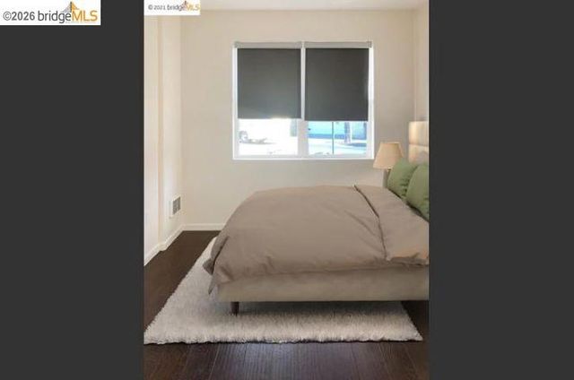 1121 40th ST 5102, Emeryville, CA 94608