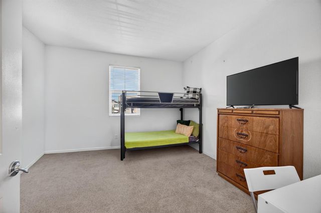 2505 Buzz Aldrin Way, Sacramento, CA 95834