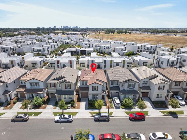 2505 Buzz Aldrin Way, Sacramento, CA 95834
