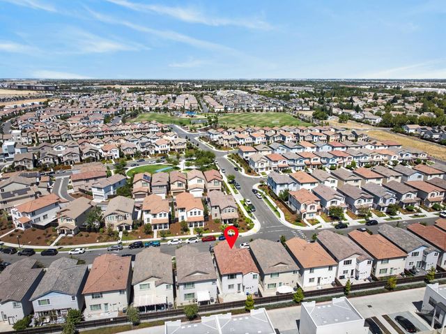 2505 Buzz Aldrin Way, Sacramento, CA 95834