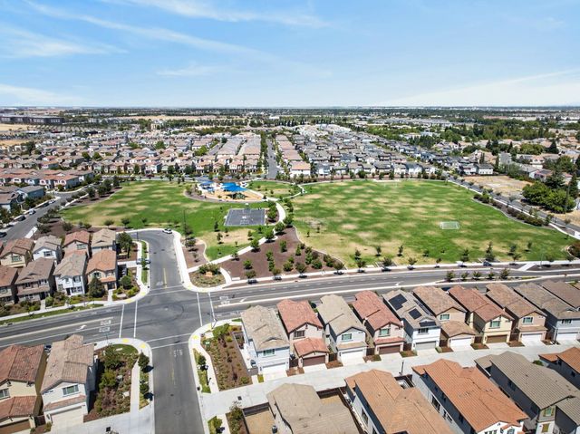 2505 Buzz Aldrin Way, Sacramento, CA 95834