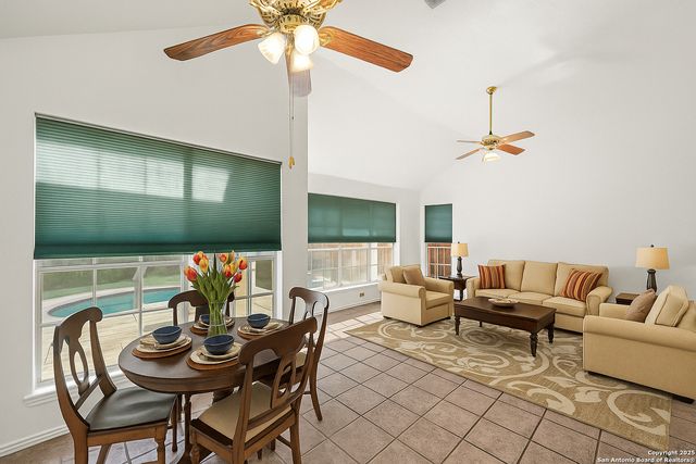 2034 Oak Crown, San Antonio, TX 78232