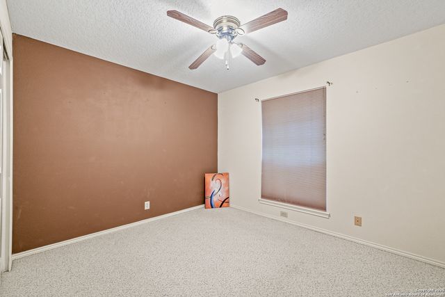 2034 Oak Crown, San Antonio, TX 78232