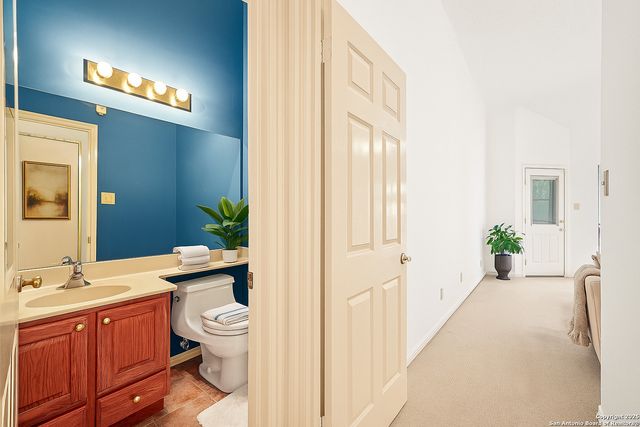 2034 Oak Crown, San Antonio, TX 78232