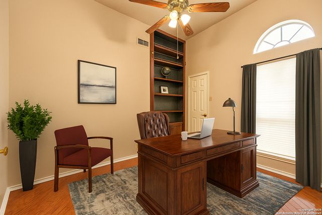 2034 Oak Crown, San Antonio, TX 78232