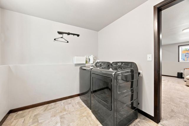 4434 19th Street S, Moorhead, MN 56560