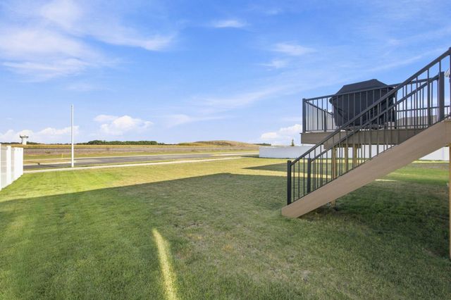 4434 19th Street S, Moorhead, MN 56560