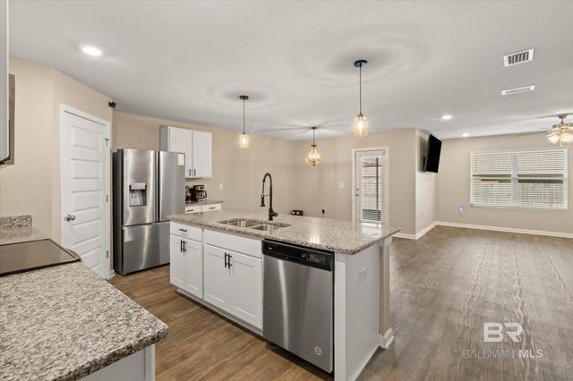 20675 Mercury Drive, Robertsdale, AL 36567