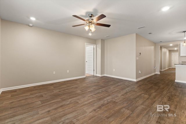 20675 Mercury Drive, Robertsdale, AL 36567