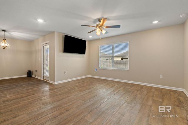 20675 Mercury Drive, Robertsdale, AL 36567