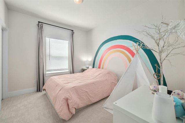 997 Sage Thrasher CIR, Dripping Springs, TX 78620