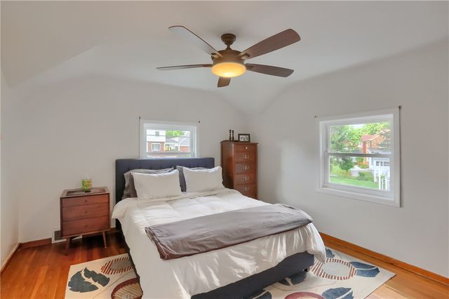 141 E Wedgewood Dr, Ross Twp, PA 15229