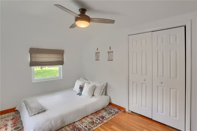 141 E Wedgewood Dr, Ross Twp, PA 15229