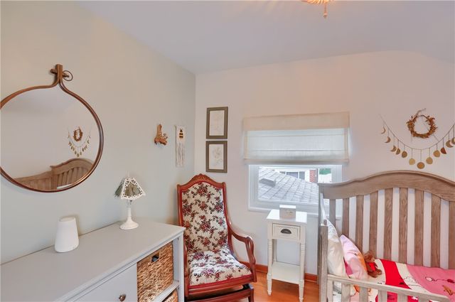 141 E Wedgewood Dr, Ross Twp, PA 15229