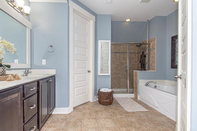 475 Legendary Way, Centerville, OH 45458