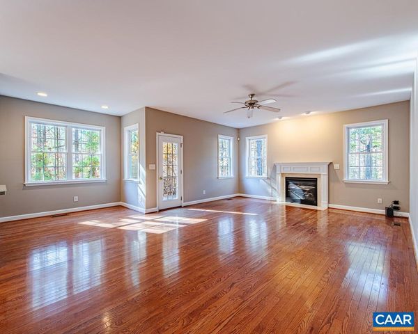 228 ANTIOCH SPRINGS LN, Scottsville, VA 24590