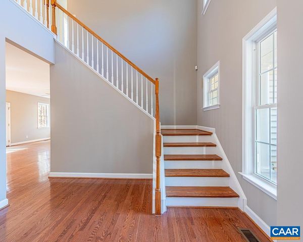228 ANTIOCH SPRINGS LN, Scottsville, VA 24590