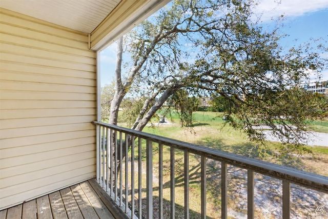 1050 STARKEY ROAD 2102, Largo, FL 33771