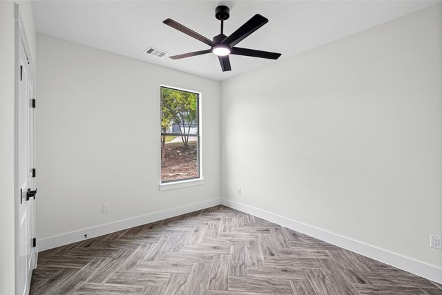 5108 Stoneridge Drive, Granbury, TX 76048