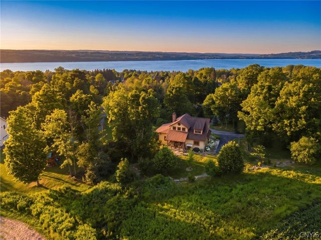 2122 East Lake Road, Spafford, NY 13152