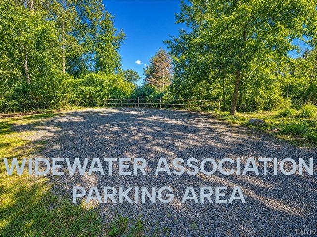 2122 East Lake Road, Spafford, NY 13152