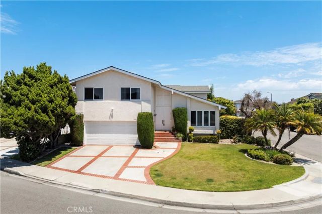 3600 Marigold Street, Seal Beach, CA 90740
